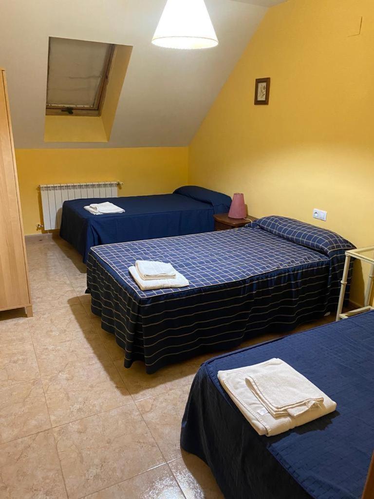 Hostal Y Apartamentos La Vereda รุยเดรา ภายนอก รูปภาพ